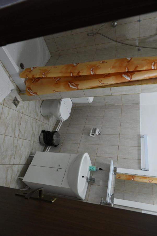 Hostel Ruxandra Foksány Kültér fotó